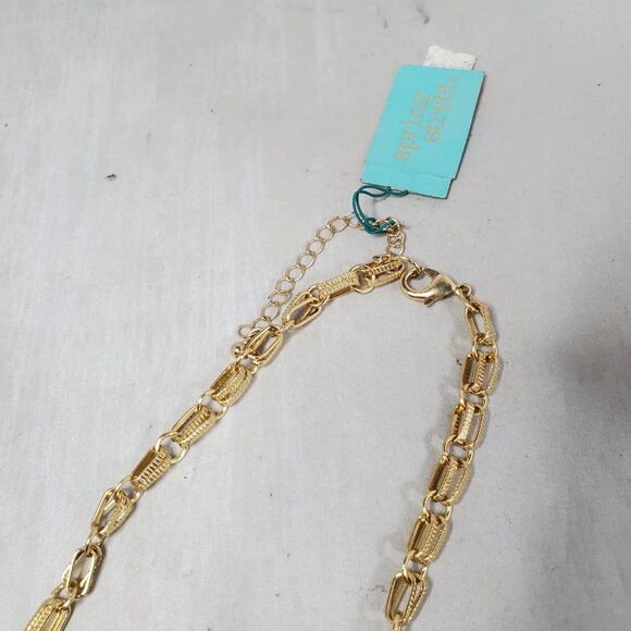 Spring Street by Nordstrom sea green color quartz stone with gold chain necklace - Picture 4 of 6